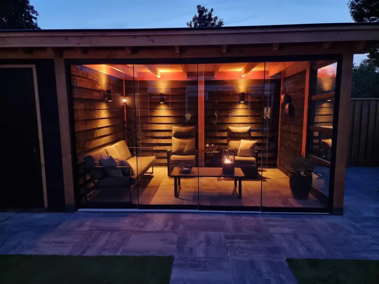 Glasschiebewand Breite von 384 cm bis 405 cm